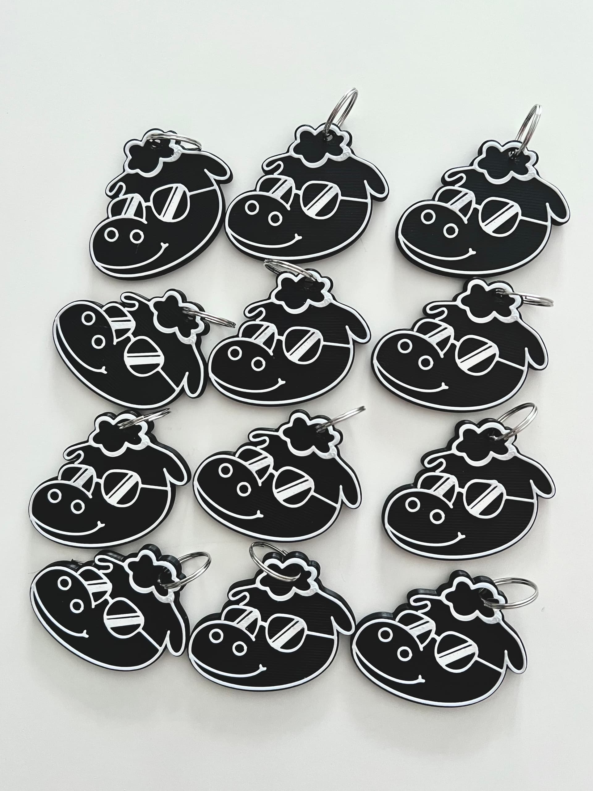 Dwukolorowe breloki NFC